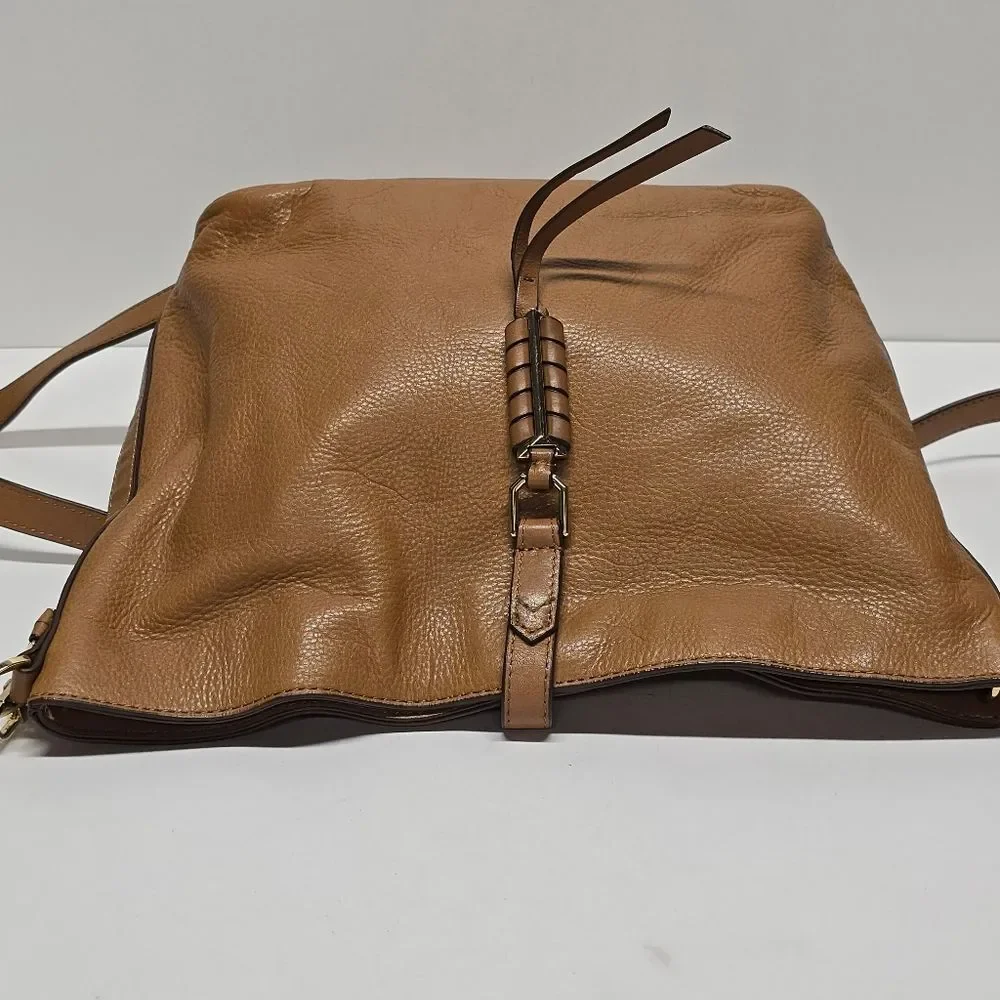 Stella & Dot Covet Sunday Crossbody Bag / Saddle / Tan Leather